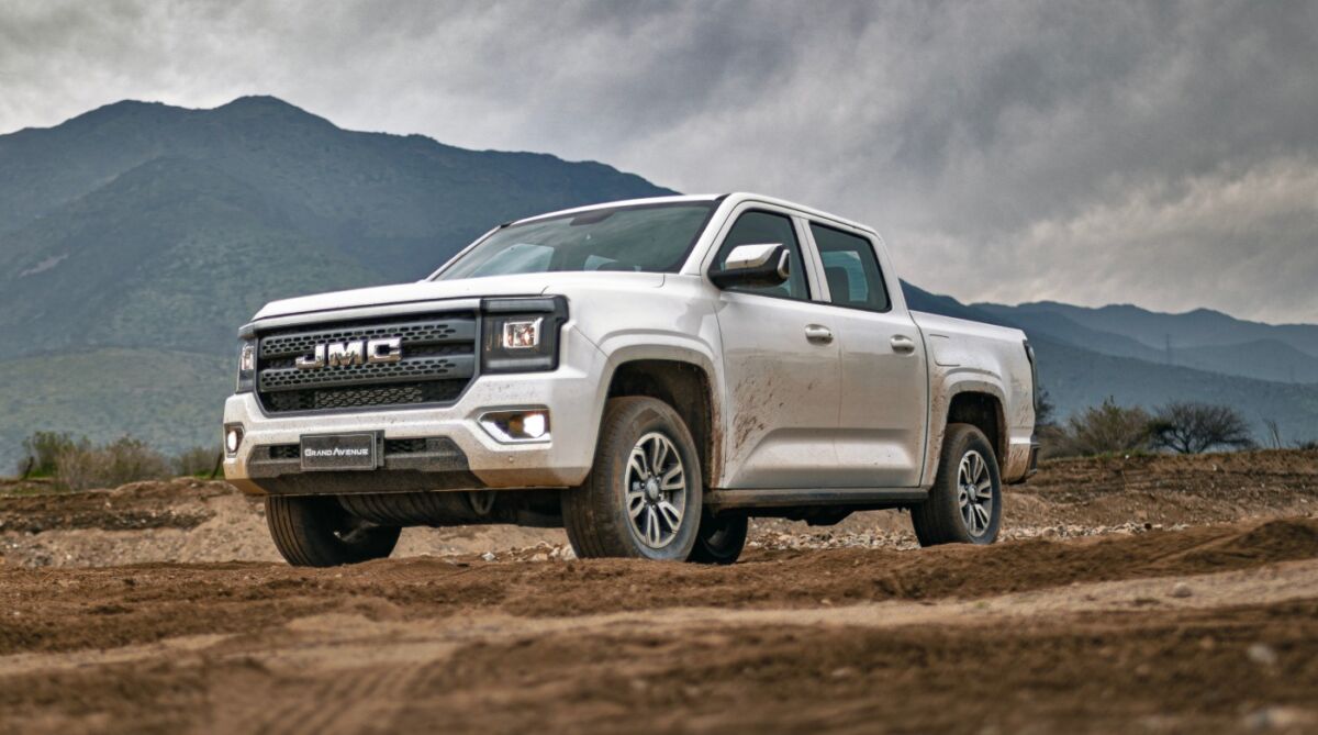 JMC acelera en Colombia: ventas suben 117% impulsadas por renovación de flota