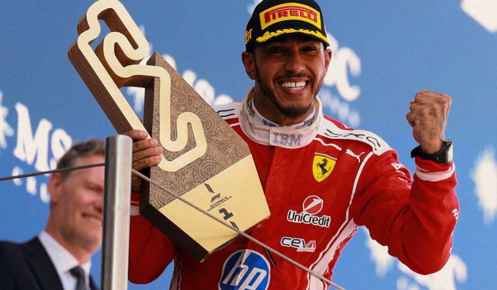 El rey se viste de rojo: Hamilton conquista Barcelona con Ferrari