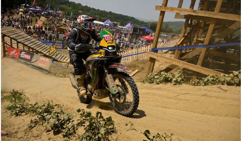 Daniel Fernández vuelve al Red Bull Romaniacs 2026, una de las carreras más difíciles del planeta