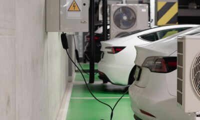 Cómo pedir la devolución del IVA por la compra de un vehículo eléctrico o hibrido
