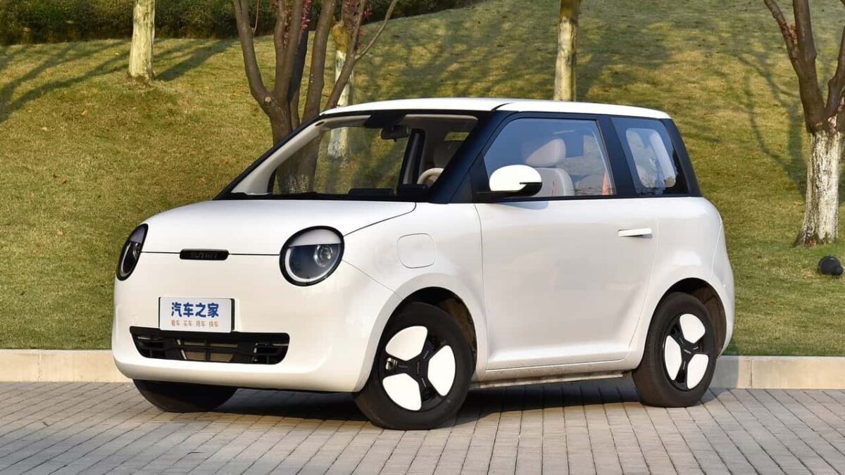Los microcarros eléctricos llegaron a Colombia: ¿qué tan seguros son y cuáles puede comprar?